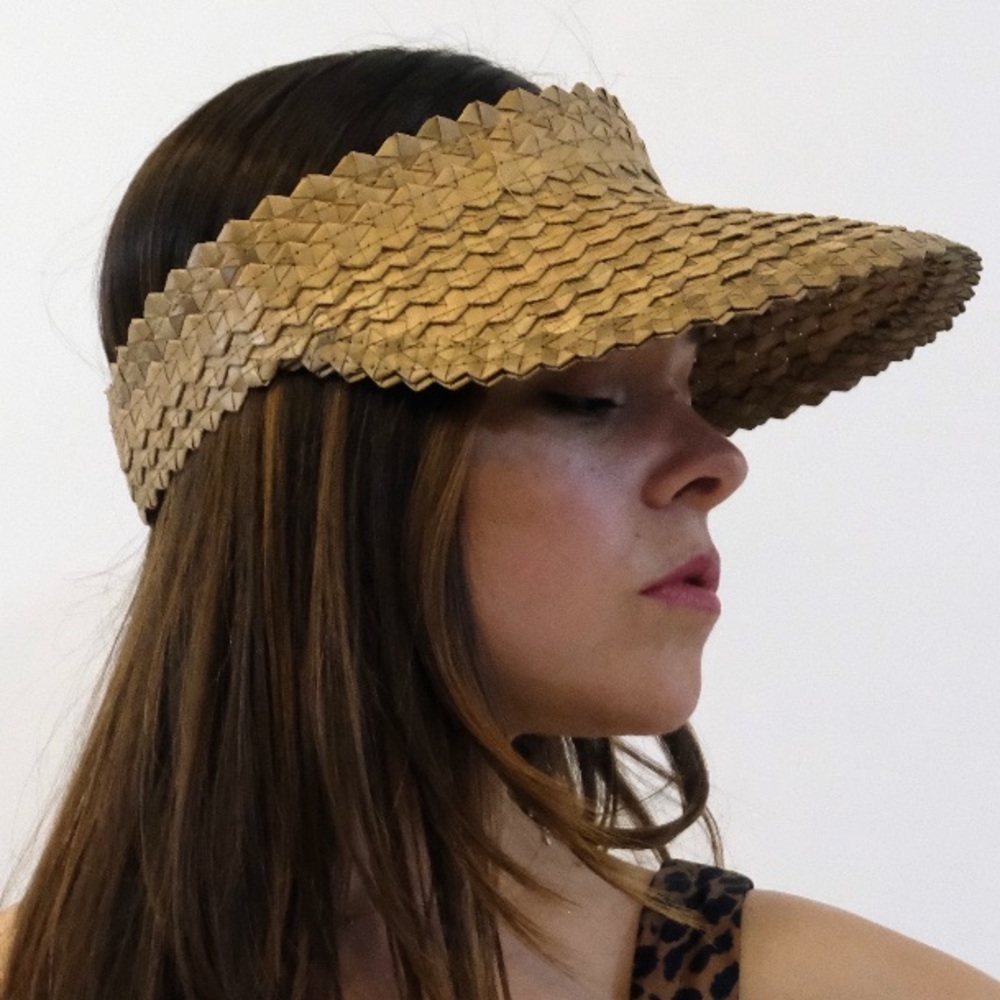 Bali palm visor